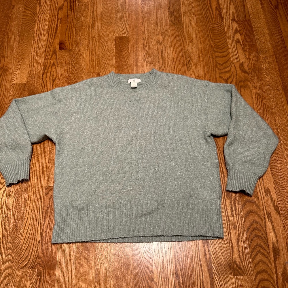 Sea foam Green HM Sweater